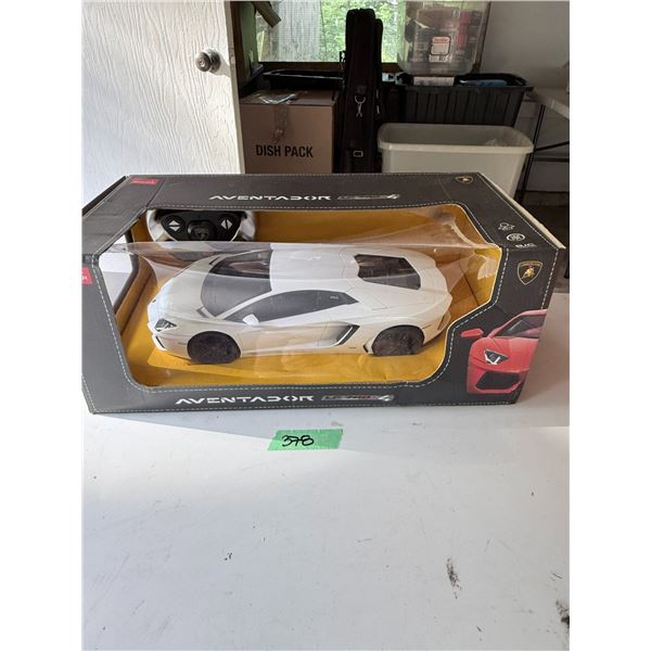 LAMBORGHINI AVENTADOR LP700-4 R/C CAR 1/14 SCALE IN BOX DIECAST