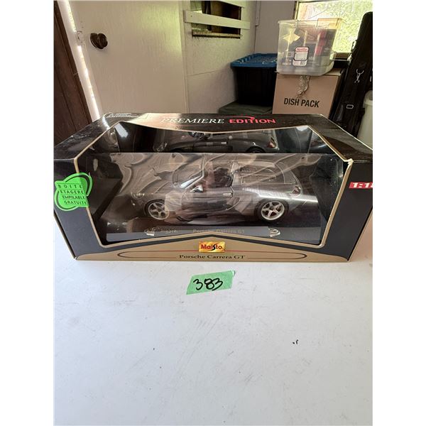 MAISTO PREMIERE EDITION 1:18 PORSCHE CARRERA GT DIECAST MODEL CAR