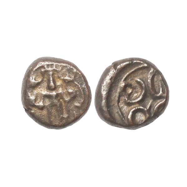 Vijayanagar Feudatories, Madurai Nayakas, (16-18c AD), Copper Kasu fraction, 1.37 gms