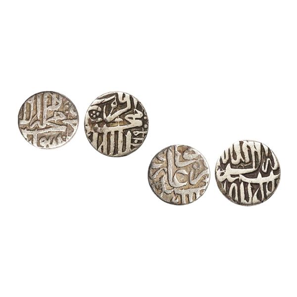 Mughal, Akbar (AH 963-1014, 1556-1605 AD), Set of 2 coins, Silver Mahmudi, 5.53 gms