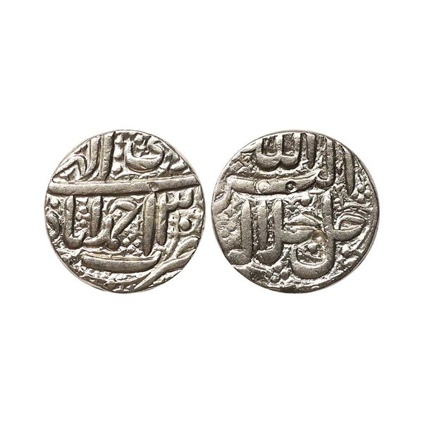 Akbar (AH 963-1014, 1556-1605 AD), Silver Rupee, 11.24 gms