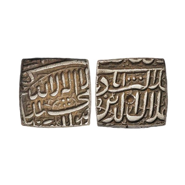 Mughal, Akbar (AH 963-1014, 1556-1605 AD), Silver Rupee, 11.35 gms