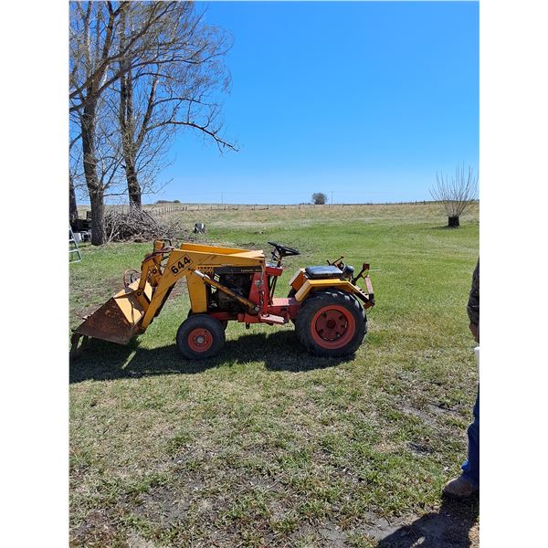 Case 644 Hydrostatic, Drive 14 hp Kohler Engine & Attachment