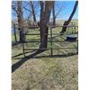 Image 3 : 7.5x4ft, , 1.5" pipe Steel Gate w hinges