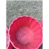 Image 3 : (4) Red Feed Tubs-1 cracked bottom