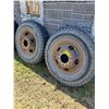Image 1 : (2) Tires- 900x20, 10 Hole Rim, Bud Rims