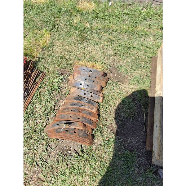 Approx 40 Cultivator Spikes