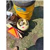 Image 2 : Slow Moving Signs,  Cream Can, Propane Tank