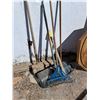 Image 2 : Garden Tools,  Shovels