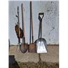 Image 2 : Assorted Shovels