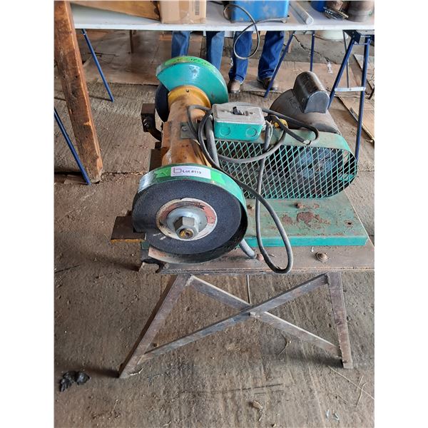Mounted Bench Grinder w. Motor- working