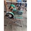 Image 3 : Mounted Bench Grinder w. Motor- working