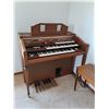 Image 5 : Yamaha 3 Keyboard Organ & Bench