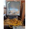 Image 1 : LG. Yard Light