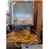 Image 2 : LG. Yard Light