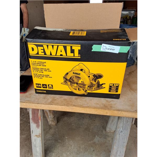 Unused Dewalt 7.25 Circular Saw