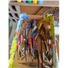 Image 2 : Screwdrivers and Pliers