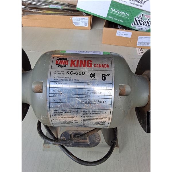 6" King Canada Grinder- working