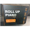 Image 9 : Flexible/Portable 61-Key Roll Up Piano - Soft/Flexible Electronic Piano Keyboard - New