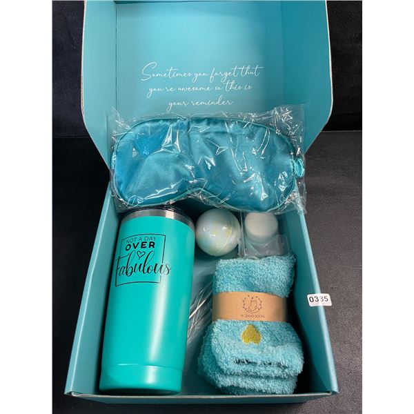 Spa/Beauty Gift Set Box for Women; Includes Mug, Bath Bomb, Fuzzy Socks (Blue) - New