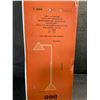 Image 4 : Hiseego LED Modern Metal Desk Lamp/Table Lamp; 3000k; Adjustable/Swivel Lighting - NEW