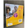 Image 6 : Dan&Darci 3D String Art Kit - Light-Up Heart Lantern with 20 Multicolored LED Bulbs - Ages 8+ - New