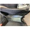 Image 4 : Lot of 2 Insulated Reusable Lunch Bags with Carrying Handle - Black - Brand New