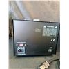 Image 6 : 1000W Step Up/Down Voltage Converter/Transformer (220V to 110V, 110V to 220V) - BRAND NEW!