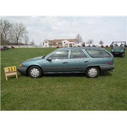 1992 Ford Taurus station wagon