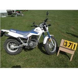 2000 Yamaha dirt bike