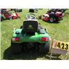 Image 4 : John Deere X700