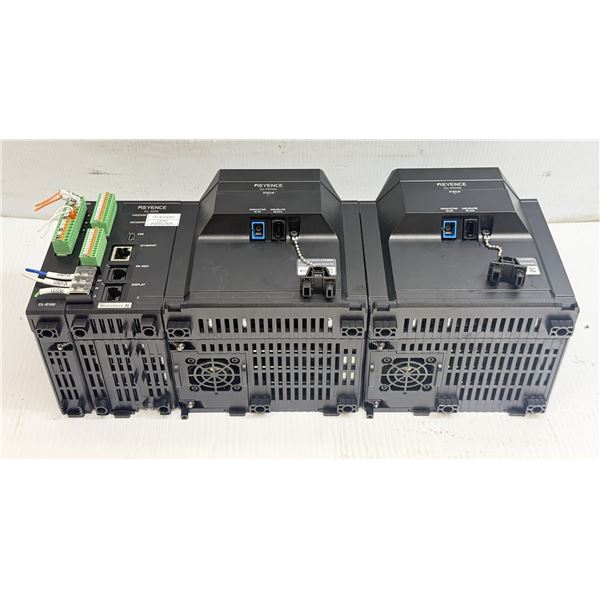 Keyence #CL-3000 w/ (2) #CL-P070N