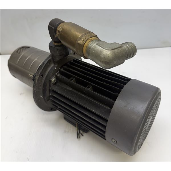 Grundfos #MTH4-30/3A A-W-A-CVBV Pump
