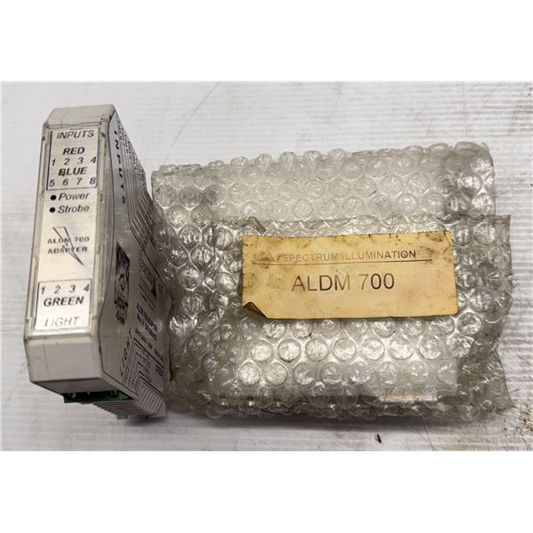 (2) Spectrum Illumination #ALDM 700 Adapters