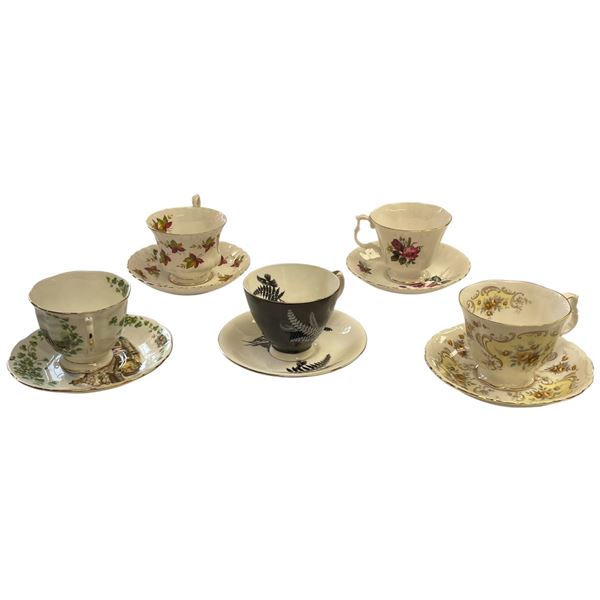 4 Royal Albert China Tea Cups with Matching Saucers