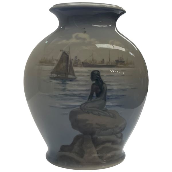 Royal Copenhagen Denmark Vase - #2770 3088 (5" x 8" x 9.5" tall)