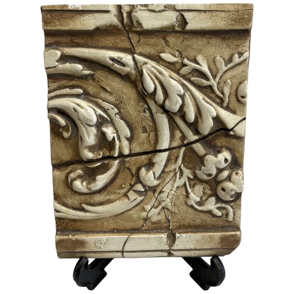 Sid Dickens Retired T15 Memory Tile  - Italian Molding Design