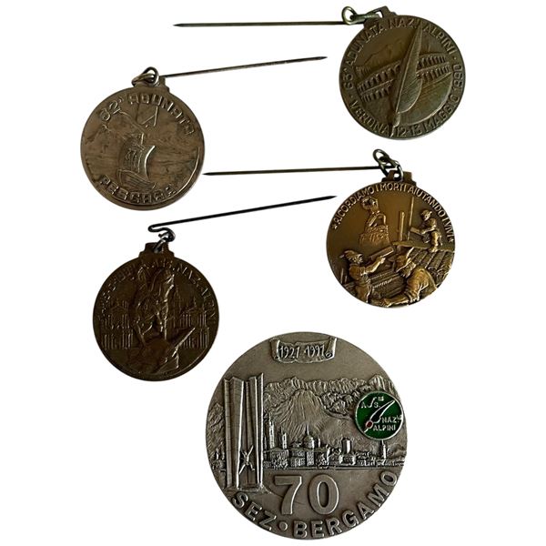 5 Italian Alpini Military Gathering Anniversay Pins - Newest is 1991 - 70th Anniversary