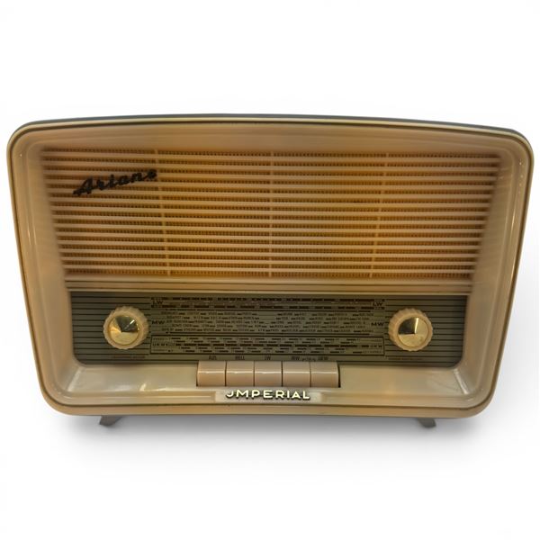 Imperial Ariane Radio Mid-Century AM FM Tube Receiver