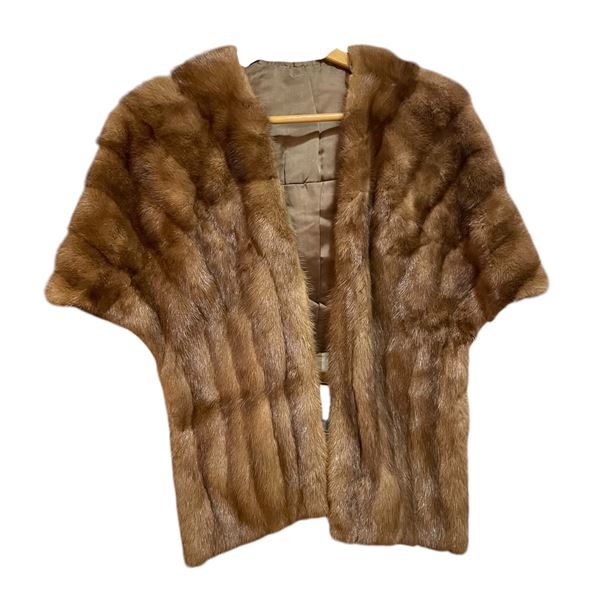 Lovely Demi-Buff Mink Wrap