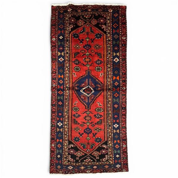 100% Hand Knotted Rug Made in Iran Zanjan Region 4'5"x3'5" Geometric Patter Runner