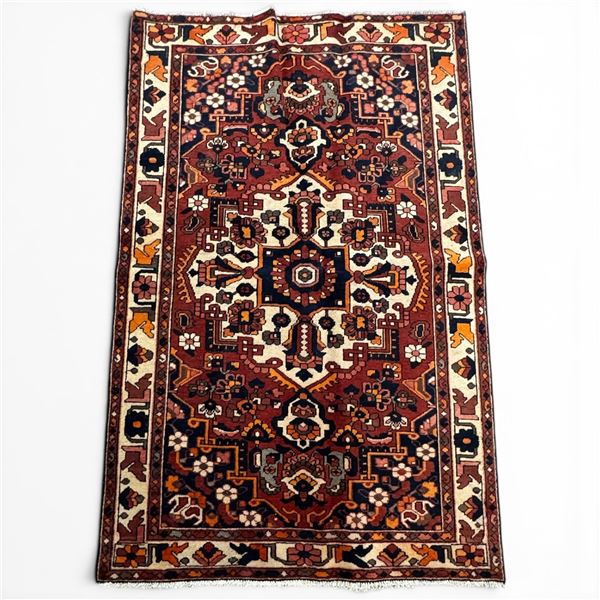 100% Hand Knotted Rug Made in Iran 7'2"x4'8" Bakhtjar Region Natural Dye Resistant Texture