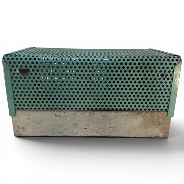 Benco Television Associates LTD Model DA12B Amplifier