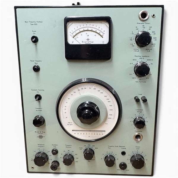 Bruel & Kjaer (B&K) Type 1022 Classic Laboratory-Grade Beat Frequency Oscillator (BFO)