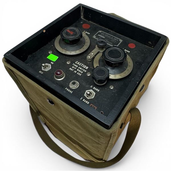U.S. Army Signal Corps Radio Receiver BC-1066-A WWII Era