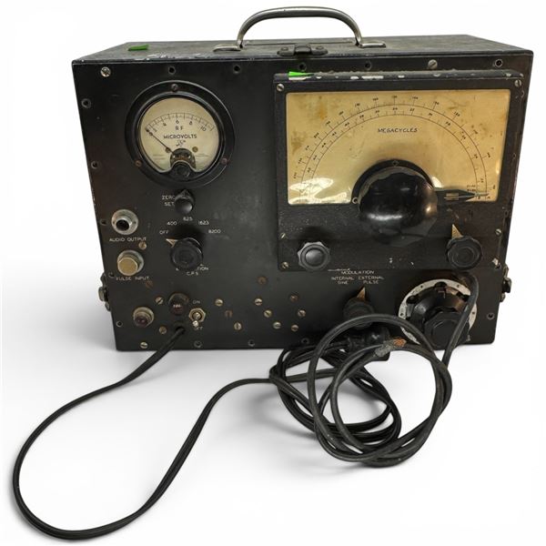 U.S. Army Signal Corps Signal Generator BC-1236-A WWII Era