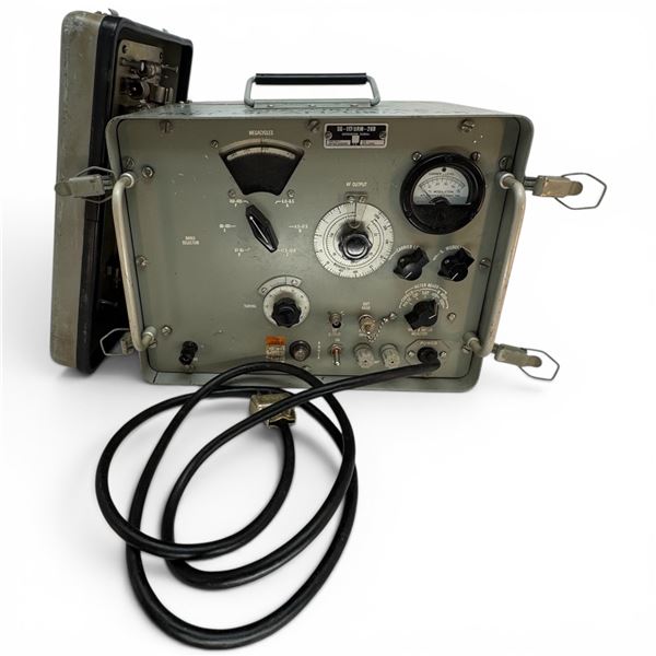 US Navy Ship Systems Command SG-117 URM-26B RF Signal Generator