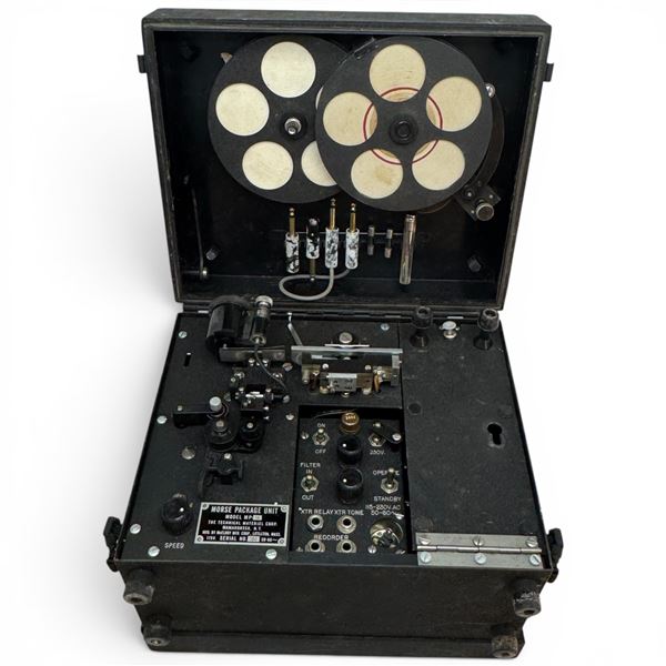 Royal Canadian Air Force MP-1A Morse Package Unit Transmitter Receiver