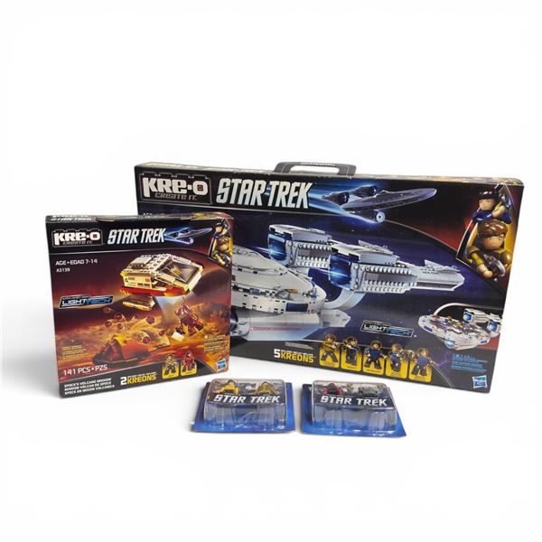 KRE-O Star Trek: USS Enterprise, Kirk, Khan, Captain Sisko, Gul Dukat & Spock's Volcano Mission