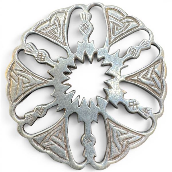 Silver Celtic Thistle Pin - 39 mm Diameter - Total weight: 10.6 grams